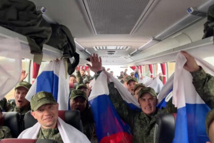 un nou schimb de prizonieri de razboi intre rusia si ucraina despre cate persoane a fost vorba de data aceasta 68ab39479e8f8