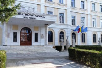 vernisaj la muzeul militar din constanta povestile marilor aviatori romani in al doilea razboi mondial 6892f98a98f72