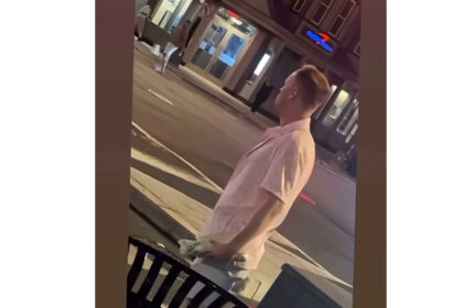 video ce pedeapsa poate lua un barbat din washington care a aruncat cu un sendvis intr un ofiter federal scena a devenit virala pe internet 689d8062400c9