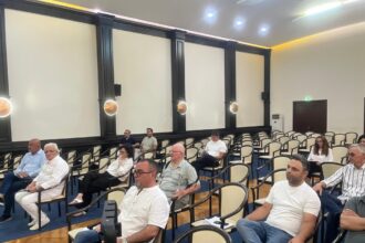 video discutii aprinse la primaria constanta pe tema vanzarii imobilelor municipiului 689d988d549d2