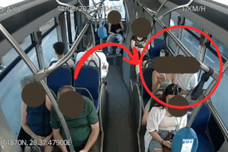 video doua femei au fost prinse fumand intr un autobuz ct bus 68a4799ad5172