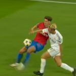 video exclusiv faza controversata din fcsb aberdeen analizata de un fost jucator al ros albastrilor nici arbitrii nu cred c 68b42f68250d9