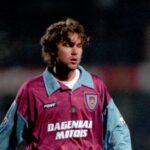 video exclusiv florin raducioiu si golul care a ridicat tribunele de pe boleyn ground in picioare 68add5c83ec73