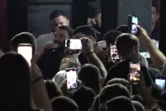 video in plina criza economica o primarie cu 2 300 de locuitori a platit 59 000 lei pentru ca florin salam sa cante la zilele comunei 6894ba673d1a9