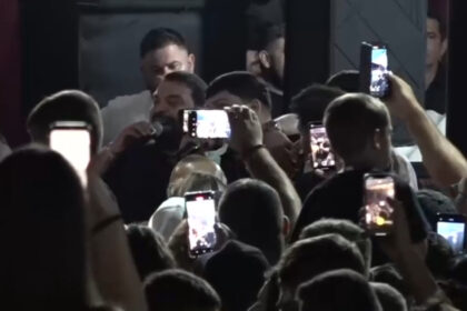video in plina criza economica o primarie cu 2 300 de locuitori a platit 59 000 lei pentru ca florin salam sa cante la zilele comunei 6894ba673d1a9