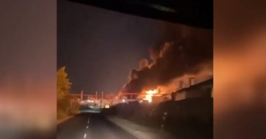 video incendiu la o rafinarie de petrol din orasul rusesc saratov dupa un atac cu drone lansat de ucraineni un om a murit 68987c05d1b3b