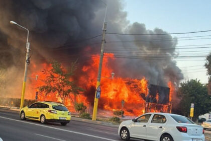video incendiu puternic in mamaia a ars un fost club 6894ee88f0e69