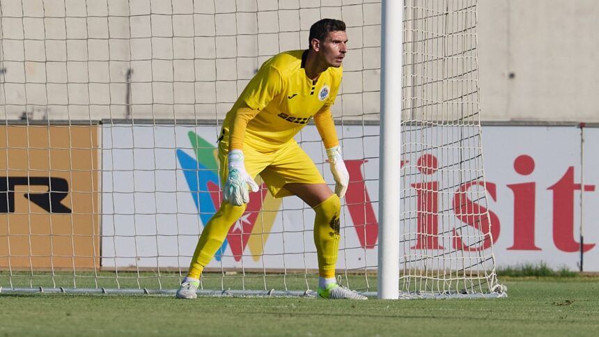 video laurentiu branescu a incasat 7 goluri in conference league 688c675c725a6