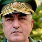 video momentul in care masina generalului rus esedulla abacev a fost vizata de ucraineni in regiunea kursk comandantul a fost grav ranit 68a5d0acd32fb