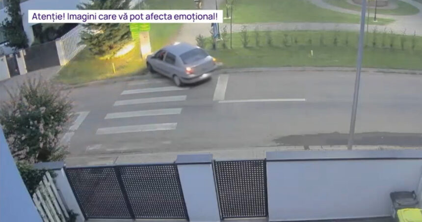 video momentul in care un barbat intra cu masina pe aleile pietonale dintr un parc in urmarirea unor biciclisti 688cf62ebb211
