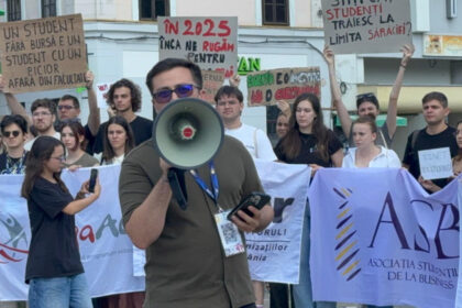 video nu faceti ce vreti din noi studentii ameninta cu boicotul anului universitar ce le transmite in replica ministrul educatiei 68a55eaa297f3