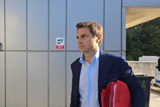 video primarul mangaliei cristian radu a ajuns la curtea de apel constanta judecatorii decid azi eliberarea edilului 68ad499da8e90