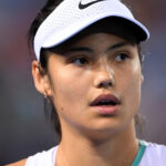 video reactia emmei raducanu la turneul de la cincinnati ce a facut jucatoarea de tenis dupa ce un copil a inceput sa planga in tribune 689b96d810319