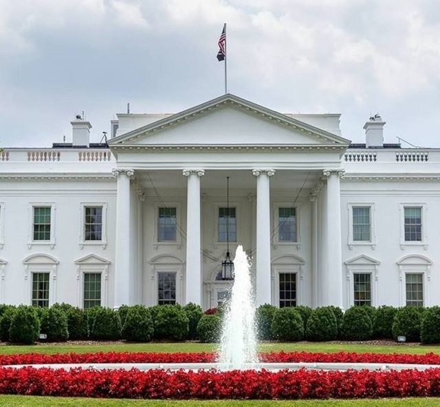 video trump s a urcat pe casa alba vorbind in gluma de amplasarea unor rachete nucleare 68926d5fa96cb