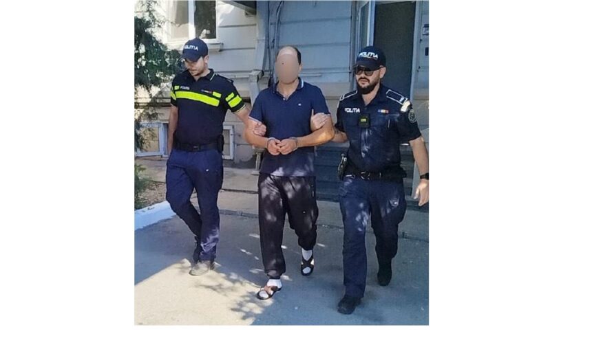 video violenta in familie un barbat de 41 de ani a ajuns in arest la constanta dupa ce si a agresat fosta sotie 68a1ae9f49805