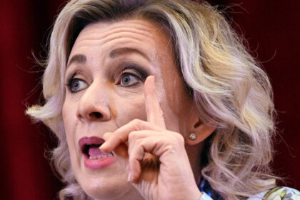 zaharova se dezlantuie la adresa lui macron si acuza franta ca are o ideologie de necrofagi 68b1be5d4328b