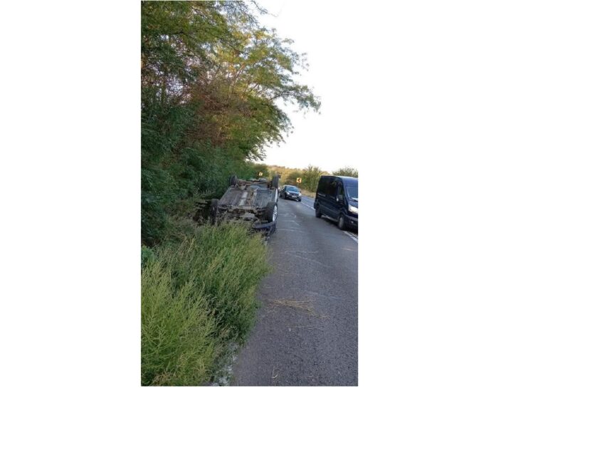 accident la primele ore ale diminetii o masina s a rastunat la intrarea in tulcea 68c116df86016