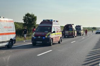 accident rutier pe a2 spre constanta doua persoane au ajuns la spital 68c41a537616d