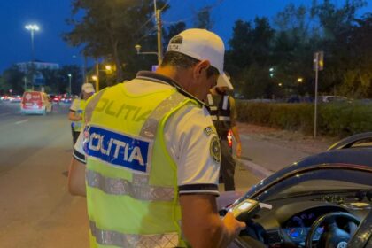actiuni blitz a politistilor in navodari cinci soferi au ramas fara permise de conducere 68c6952f55cd2