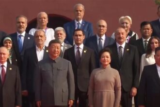 adrian nastase si viorica dancila alaturi de vladimir putin kim jong un si xi jinping la parada militara din china 68b7e309533d3