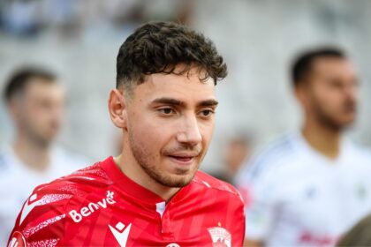 ahmed bani si a gasit fericirea fotbalistica departe de romania premiera pentru fostul dinamovist 68d656c5c9132