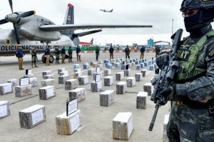 al doilea producator mondial de cocaina cumpara 12 avioane pentru lupta antidrog 68ce4fa65e6c9