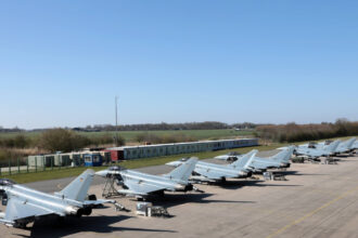 aliatii poloniei trimit trupe artilerie si sisteme de aparare aeriana pentru a securiza flancul estic al nato 68c3e000083ec