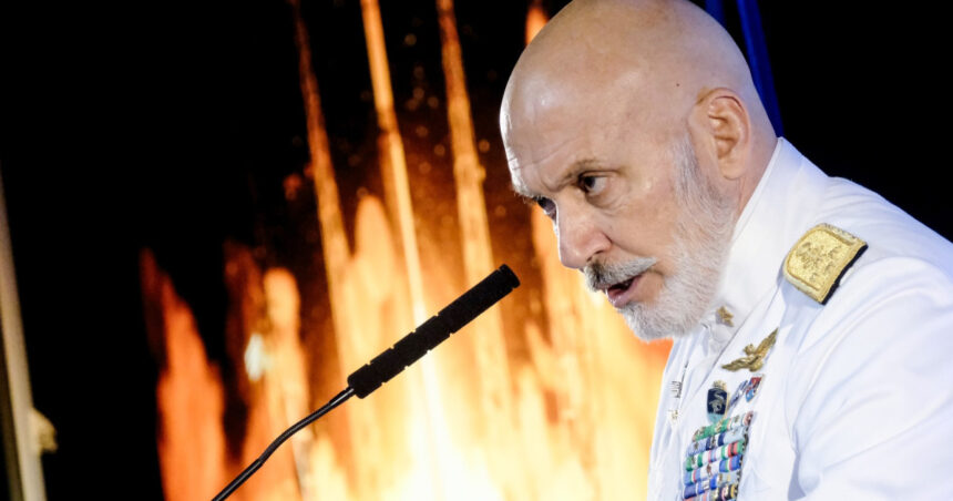 amiralul giuseppe cavo dragone nato se declara pregatita pentru o posibila retragere a sua de pe flancul estic 68d84b7437cf9