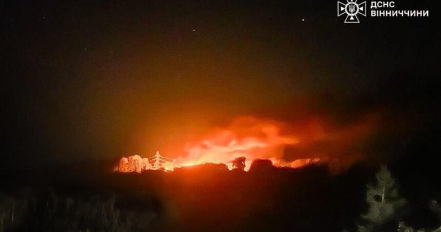 atac cu drone rusesti in regiunea vinitia din ucraina incendii si pagube la infrastructura critica 68d78a14dfe9b
