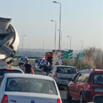 atentie soferi accident rutier pe autostrada a4 intre lazu si constanta o masina a intrat in parapet 68b5538259fec