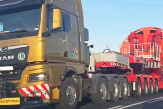 atentie soferi zece transporturi agabaritice s au pus in miscare sunt vizate vama veche agigea si port constanta 68bf0b4ed2217