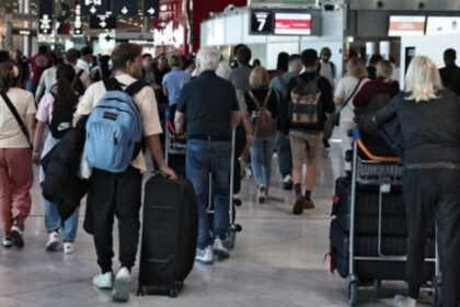 atentionare mae pentru romanii care vor sa calatoreasca in franta 68bef7b55cb05