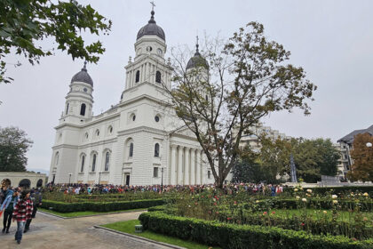 au inceput pregatirile pentru pelerinajul la moastele sfintei parascheva de la iasi programul evenimentului 68d65219d35ed