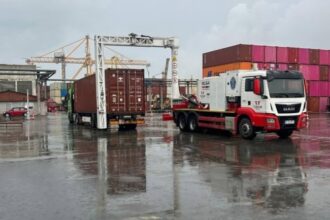 autoritatea vamala romana a operationalizat primul sistem modern de scanare la constanta 68cc1e215c6ca