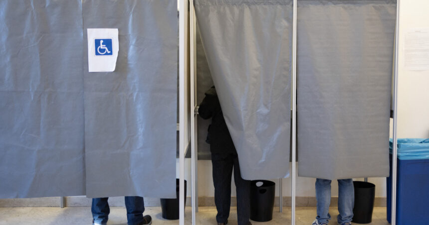 autoritatile franceze cu ochii pe finantarea candidatilor de la alegerile municipale temeri privind ingerinte straine 68c007556a207