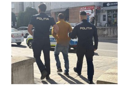 barbat din comuna lipnita incatusat dupa ce si ar fi batut mama in varsta de 79 de ani 68d6b801bbcd5