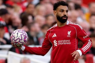 burnley liverpool live pe voyo de la 1600 cormoranii vizeaza revenirea in fotoliul de lider echipele de start 68c6bd03dd8c3