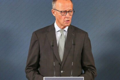 cancelarul germaniei cere intarirea serviciilor secrete pentru a infrunta rusia si atacurile hibride 68c3174ef4054