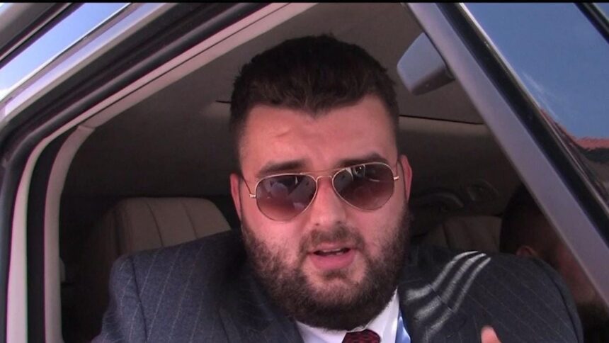 celebrul victor micula a luat cu executare ar fi accesat ilegal baza de date a mai vezi aici ce politisti au mai fost condamnati 68c1b548c8f93