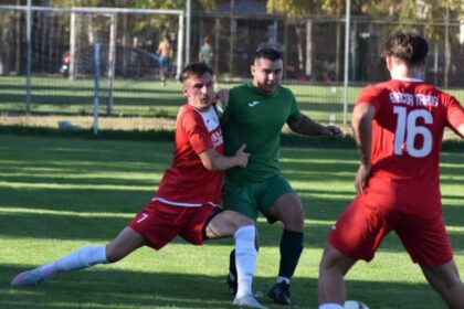 cinci echipe lupta pentru un loc pe podiumul ligii a iv a in etapa de sambata 68d781d24734c