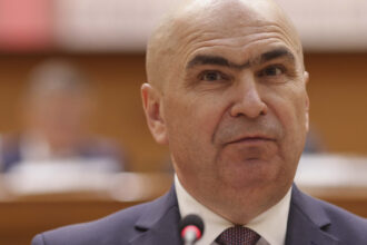 companiile de stat vor fi reformate mai putini oameni in conducere indemnizatiile limitate forma finala aprobata de guvern document 68b60f73d5644