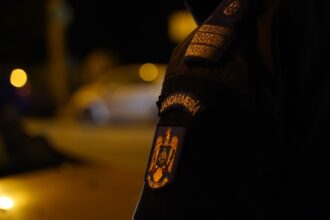 constanta tanar prins de jandarmi in tomis nord cu substante suspecte si un briceag asupra lui 68d6f03f4684f