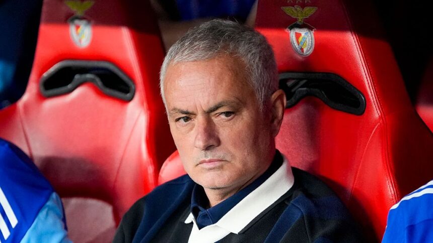 cristi chivu poate rasufla usurat jose mourinho este aproape de benfica dupa rusine cu qarabag 68cab50620869