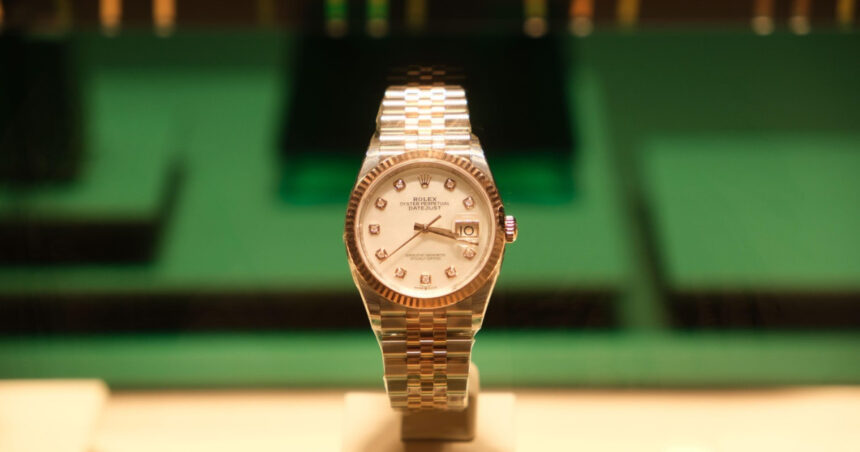 cum a reusit o femeie sa si recupereze ceasul rolex in valoare de 50 000 de euro dupa ce l a pierdut 68c5386c4c3a4