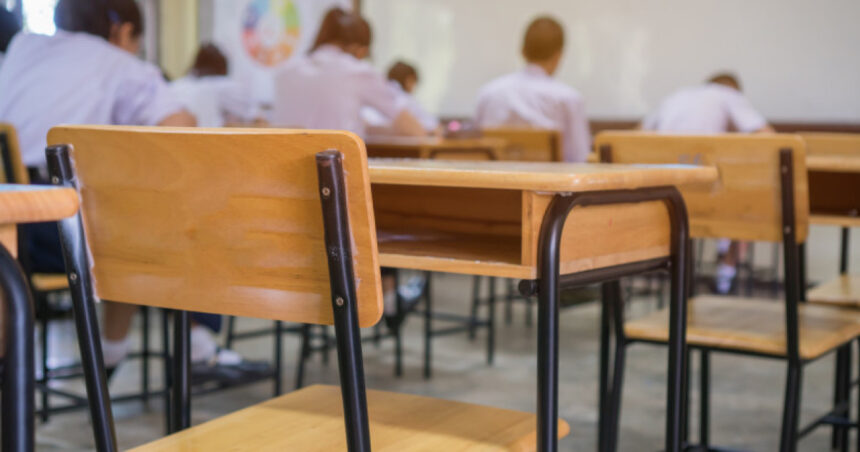 cum percep romanii educatia la inceputul anului scolar si care sunt principalele dificultati semnalate sondaj inscop 68c3f60ebe264