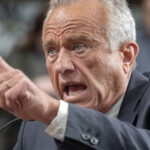 cum rescrie conspirationistul robert f kennedy jr ajuns responsabil cu sanatatea americanilor politica sua privind vaccinurile 68cc16379589e