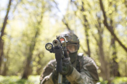 daca cineva fuge impuscati l comandat rus interceptat in timp ce ordona executia soldatilor care isi parasesc pozitiile 68d77f88201f5