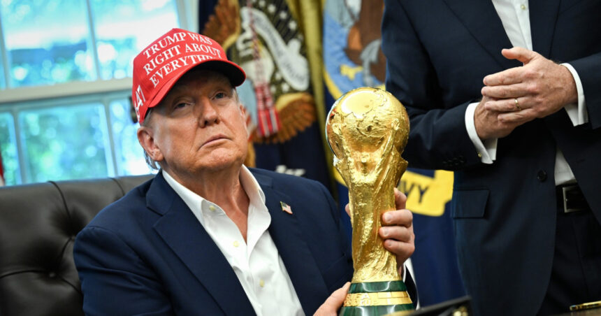 donald trump spune ca e pregatit sa mute meciurile de la cupa mondiala 2026 din motive de securitate motivul ar putea fi altul 68d654ce7138a