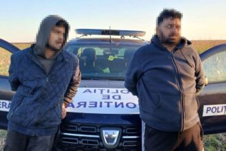 doua persoane retinute de politistii de frontiera dupa ce au intrat ilegal in tara ascunse in remorca unui tir 68c95fc282441
