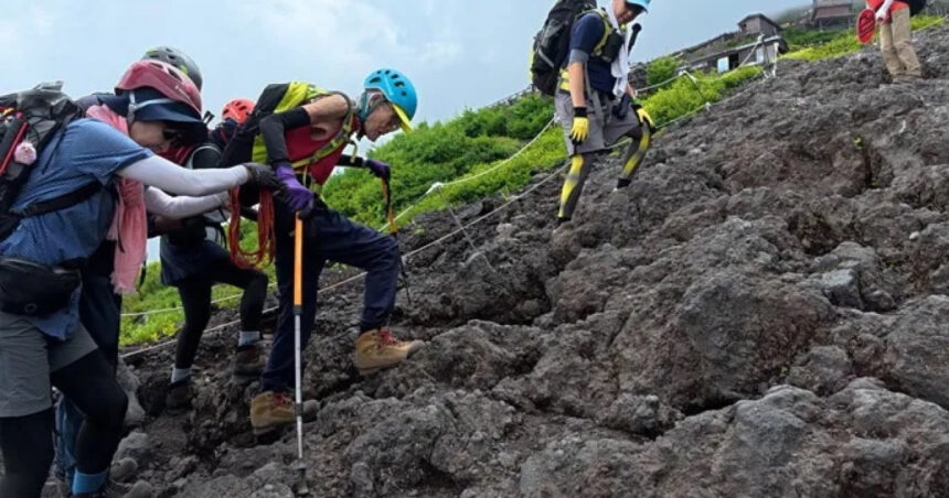 e mai bine sa escaladezi cat inca poti povestea celui mai varstnic alpinist care a cucerit muntele fuji la 102 ani 68ba9b2c6b9bb